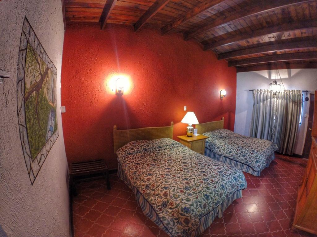 Hotel Parador Santa Cruz Кріл Номер фото